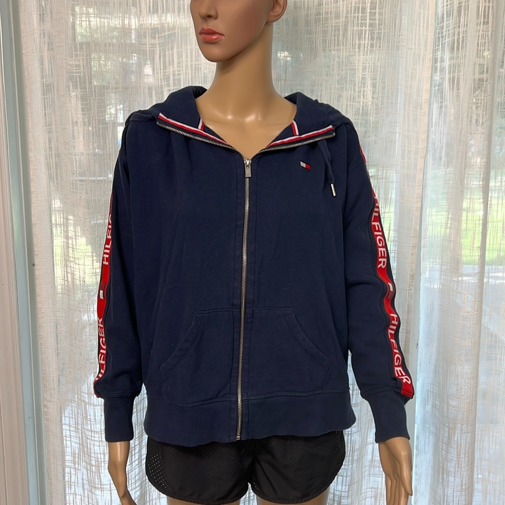 Tommy Hilfiger sweatshirt size XL